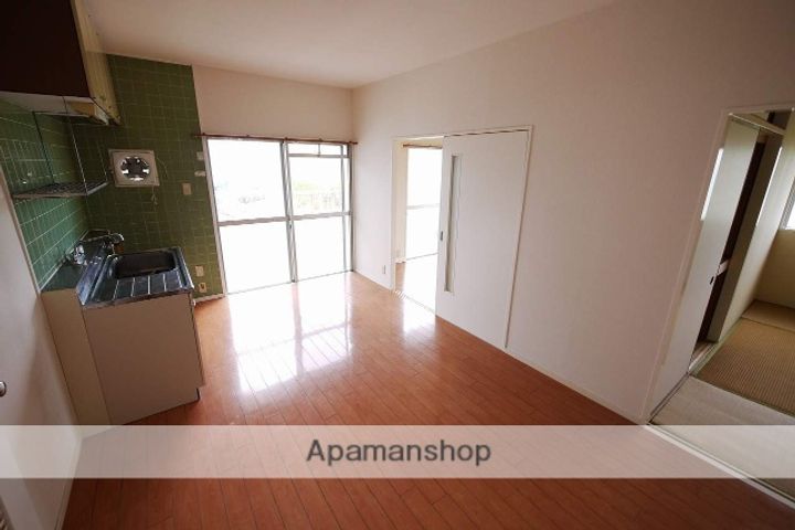 リバーサイドAIの内装