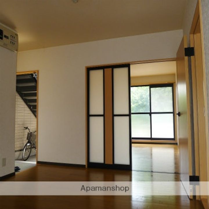 ファミール舞の浦102の内装