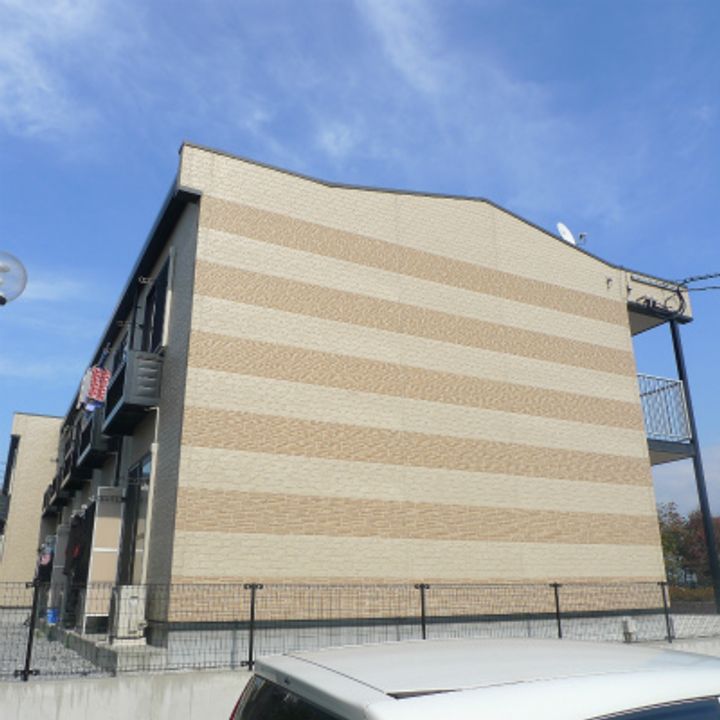 レオパレスTOBA202の外観