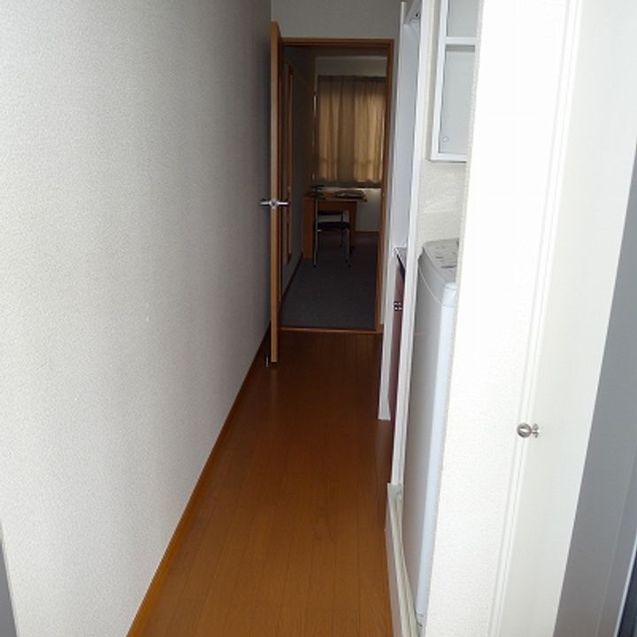 レオパレスドミール横田Ⅱ107の内装