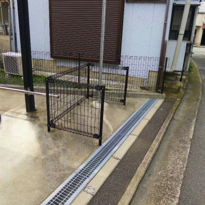 レオパレスドミール横田Ⅱ107の外観
