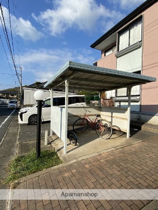 サンガーデン横浜202の外観