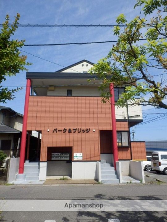 福岡県福岡市西区姪の浜3丁目の賃貸アパートの外観