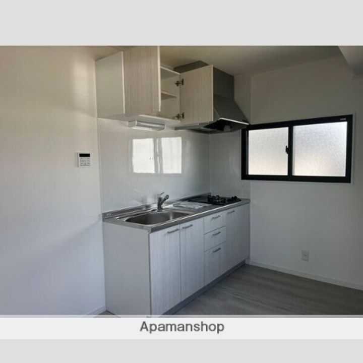 ファミール矢野201のキッチン