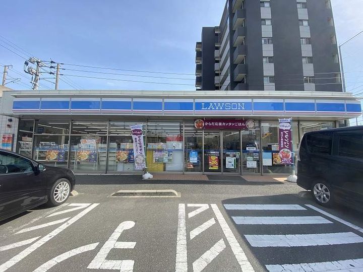 レオパレスPINEの周辺