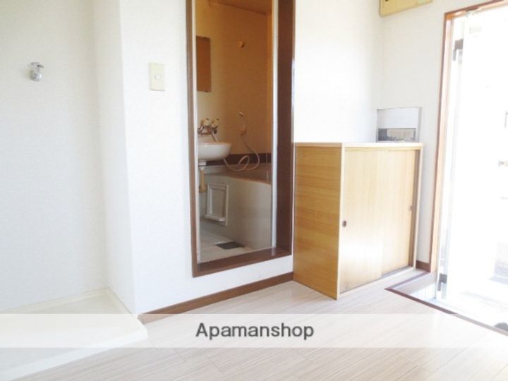 佐賀県鳥栖市西新町の賃貸アパートC206の内装