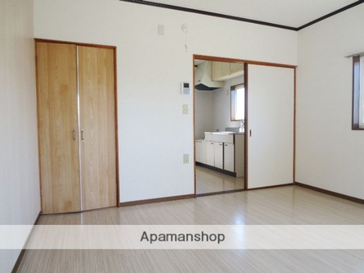 佐賀県鳥栖市西新町の賃貸アパートC206の内装