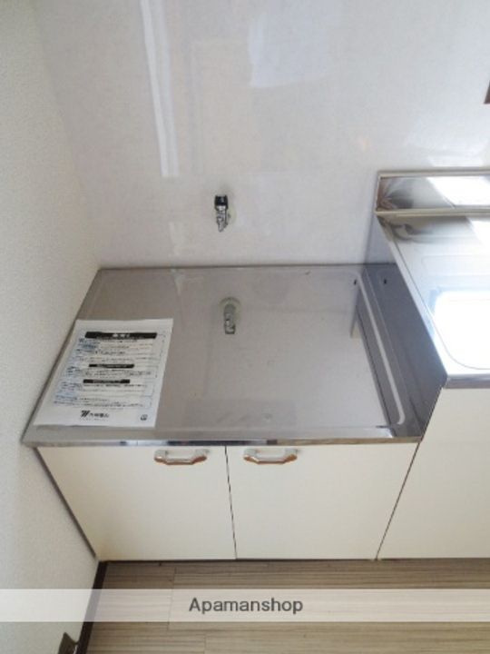 佐賀県鳥栖市西新町の賃貸アパートD202の内装