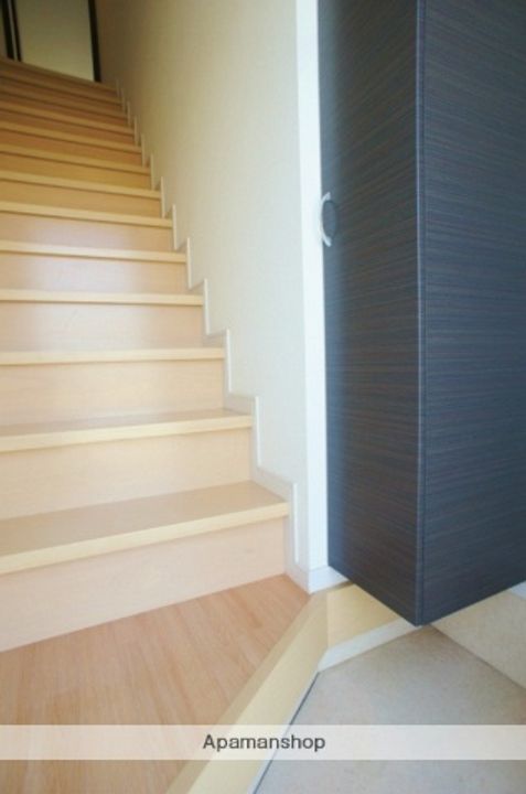 福岡県朝倉市牛木の賃貸アパート211の玄関