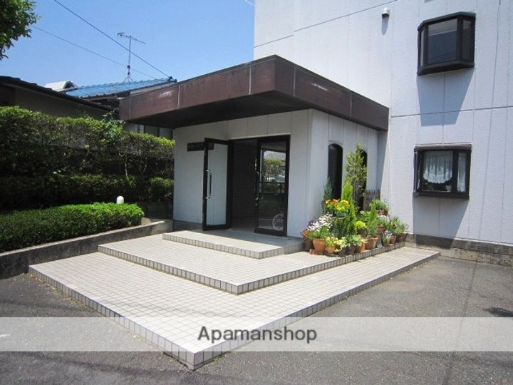 福岡県筑紫野市大字筑紫の賃貸アパートの外観