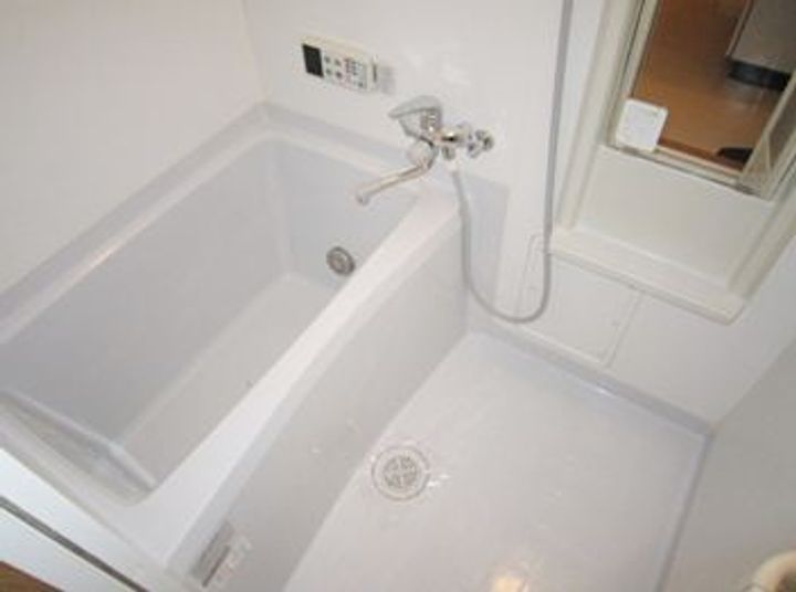 福岡県筑紫野市大字永岡の賃貸マンション302の風呂