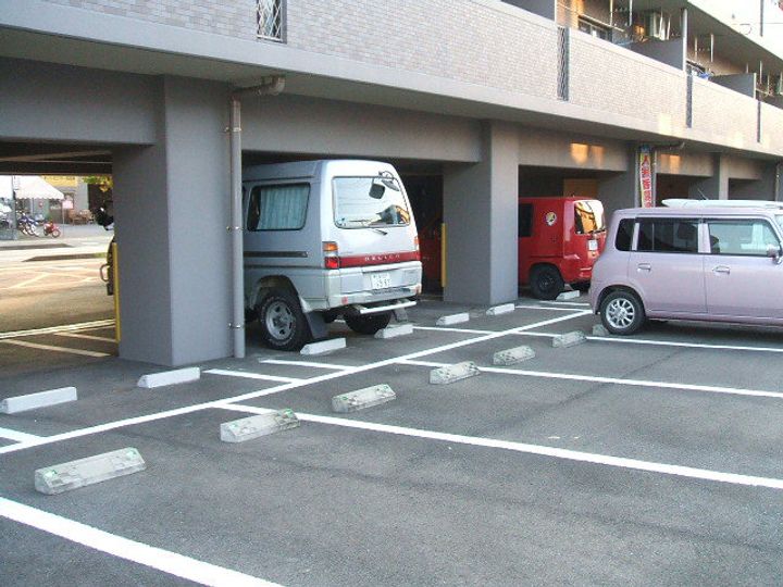 福岡県筑紫野市大字永岡の賃貸マンション302の外観