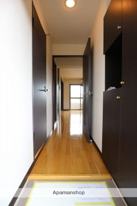 佐賀県鳥栖市山浦町の賃貸マンション103の内装