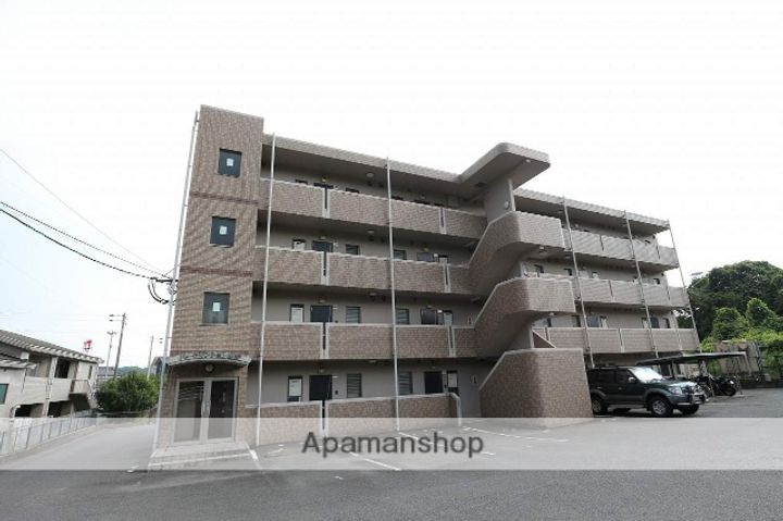 佐賀県鳥栖市山浦町の賃貸マンション103の外観