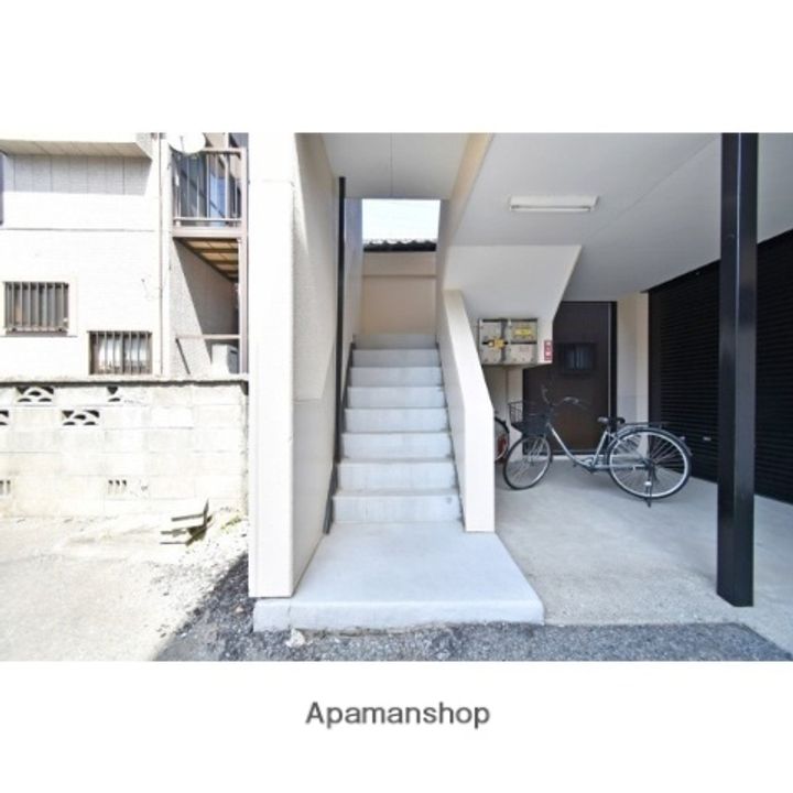 福岡県朝倉市甘木の賃貸アパート201の外観