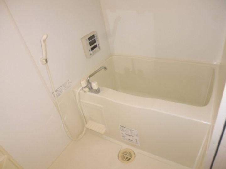 メゾン・ド・フルール D棟の風呂