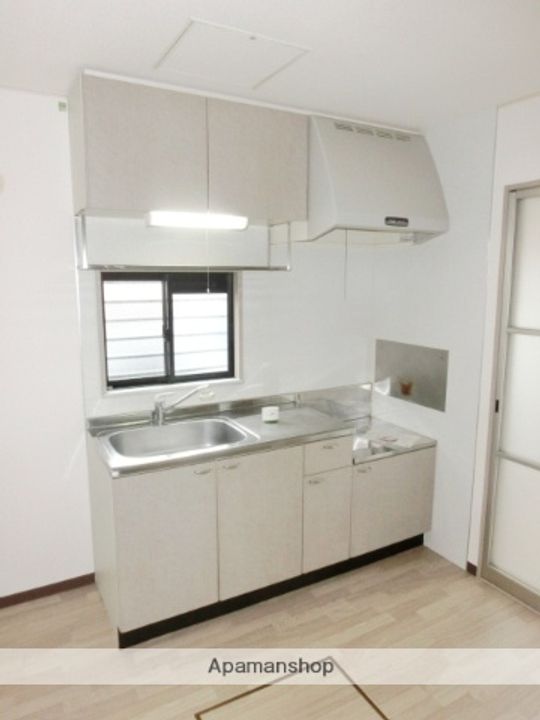 佐賀県三養基郡みやき町大字原古賀の賃貸アパート202のキッチン