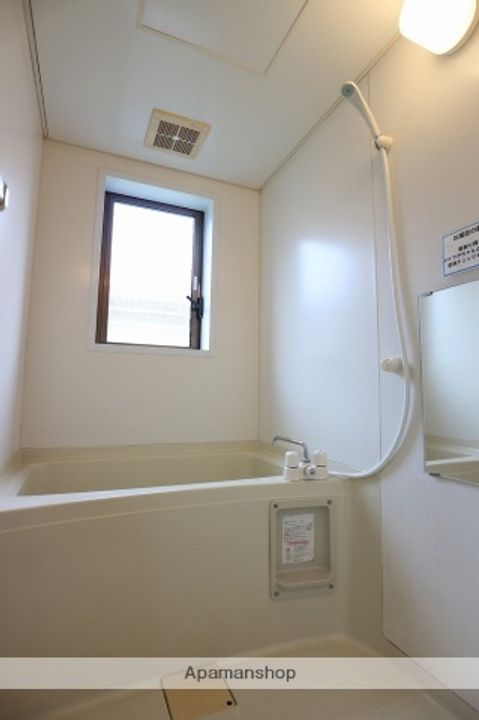 福岡県朝倉市堤の賃貸アパート203の風呂