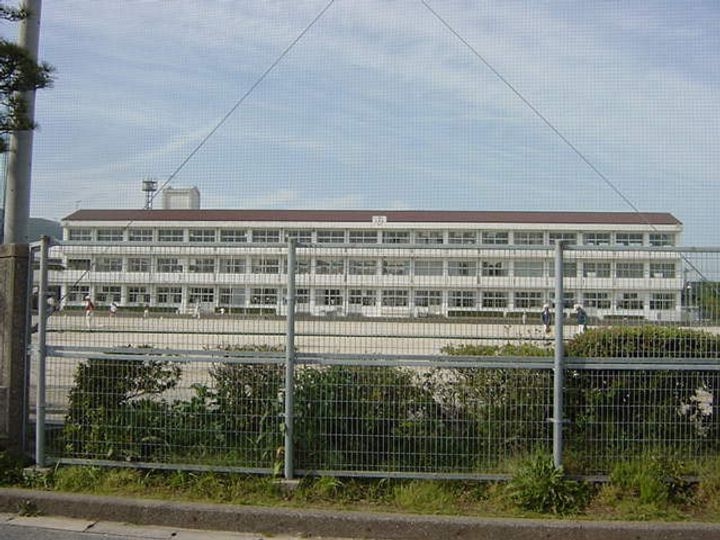 レオパレス桜花201の周辺