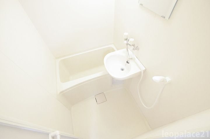 レオパレス若宮103の風呂