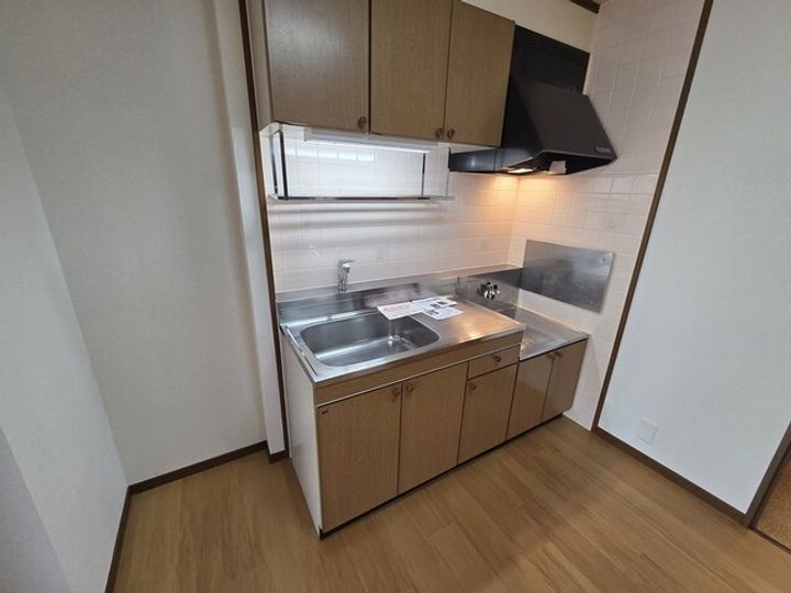 サンライズ21 Cのキッチン