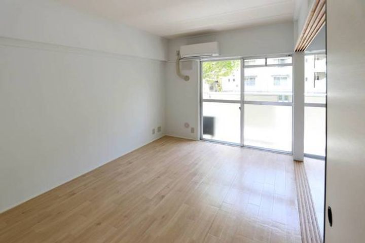 ビレッジハウス白川2号棟の内装