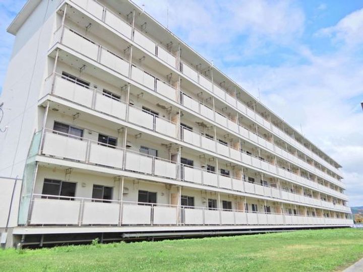 ビレッジハウス瀬高1号棟の外観