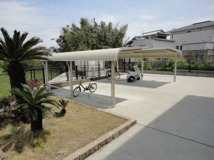 アヴニールの外観