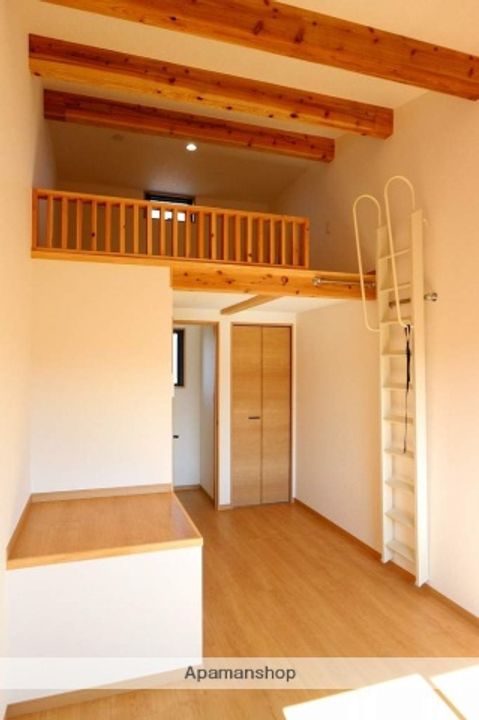 福岡県三井郡大刀洗町大字上高橋の賃貸アパートB-8の居間