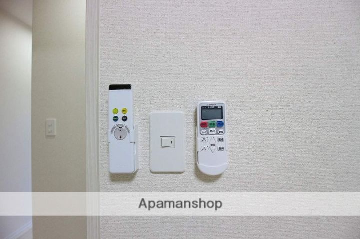 福岡県小郡市小郡の賃貸アパート107の内装