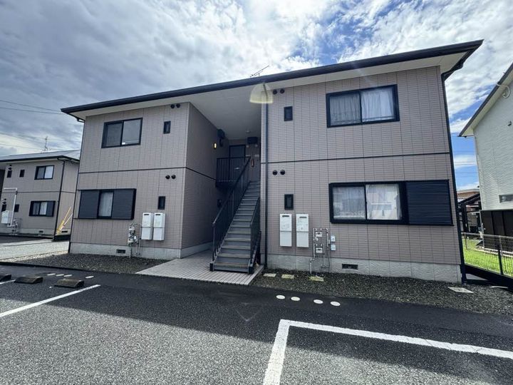 福岡県久留米市北野町今山の賃貸アパート201の外観