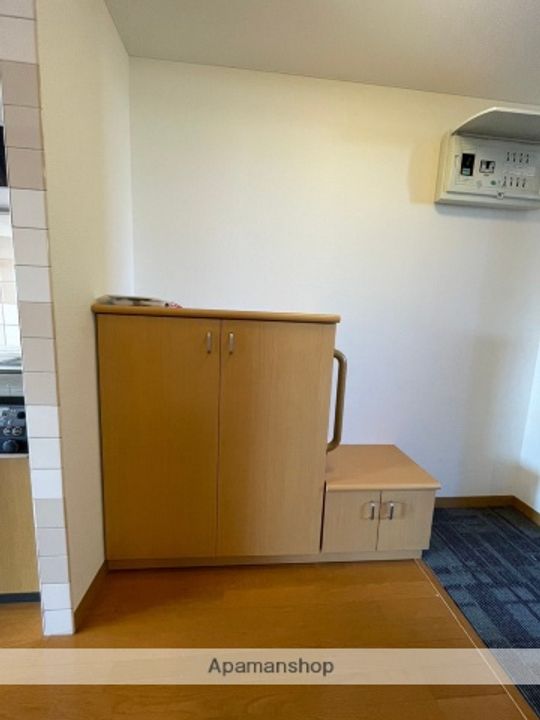 ラフテル小郡の玄関