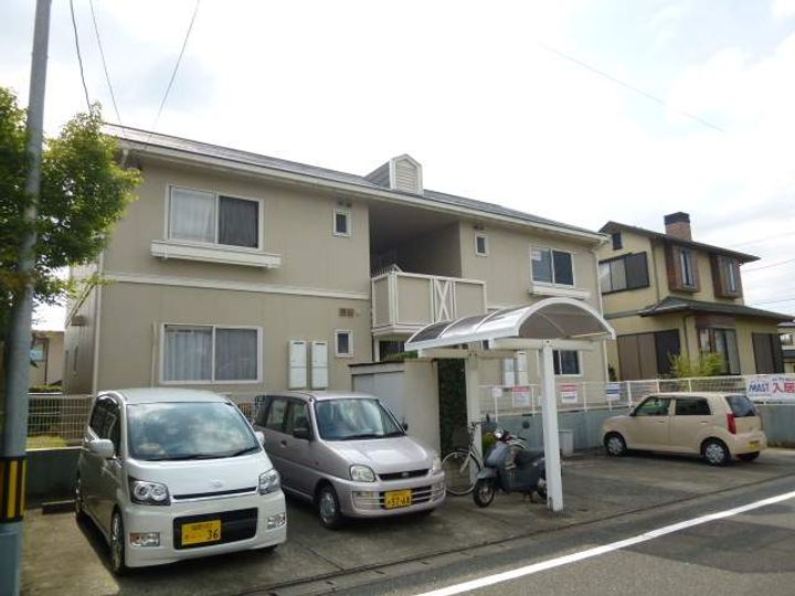 福岡県筑紫野市美しが丘北1丁目の賃貸アパート102の外観