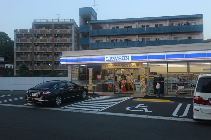 クレストアドバンステンパイⅠの周辺