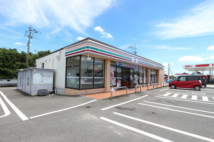 アムール上峰201の周辺