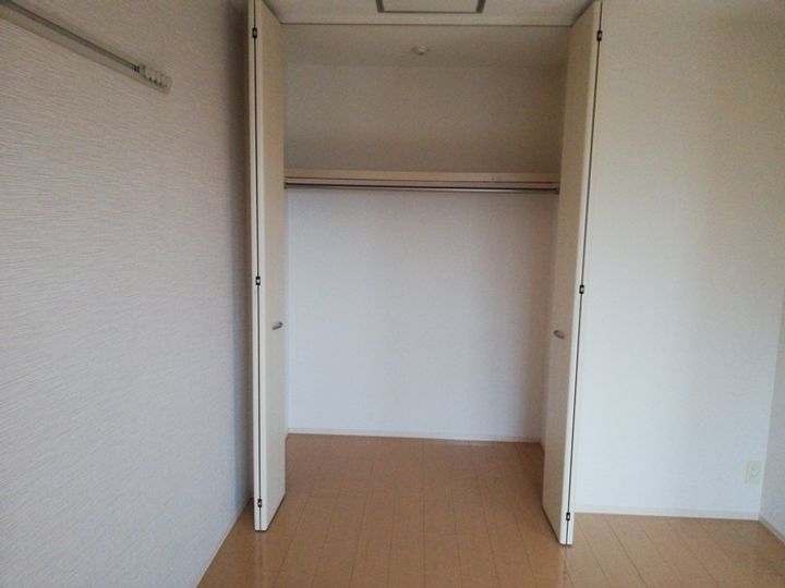 グラン・ドミール古賀 B棟のその他画像