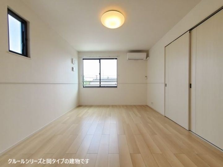 セイル イン 吉井の居間