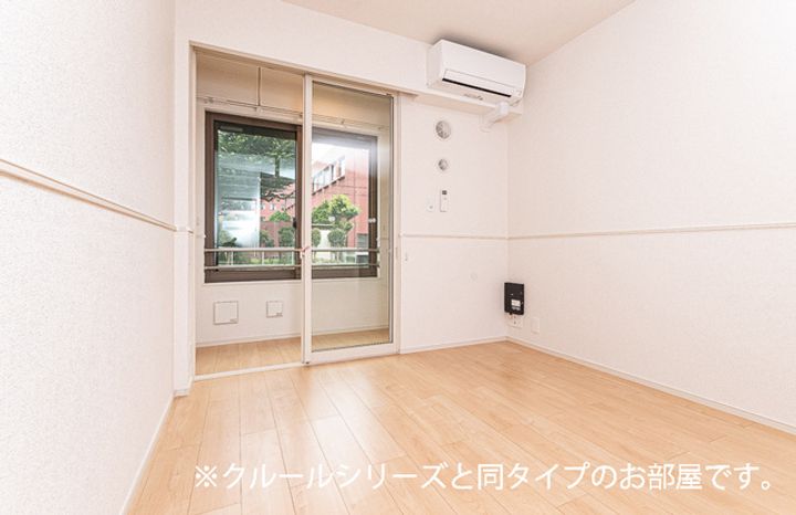 セイル イン 吉井の居間