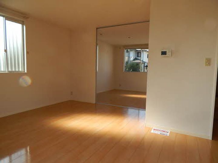 佐賀県鳥栖市古賀町の賃貸アパート102の居間