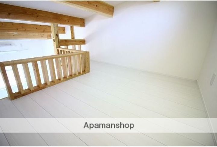 ラ・フェリーチェW5の居間