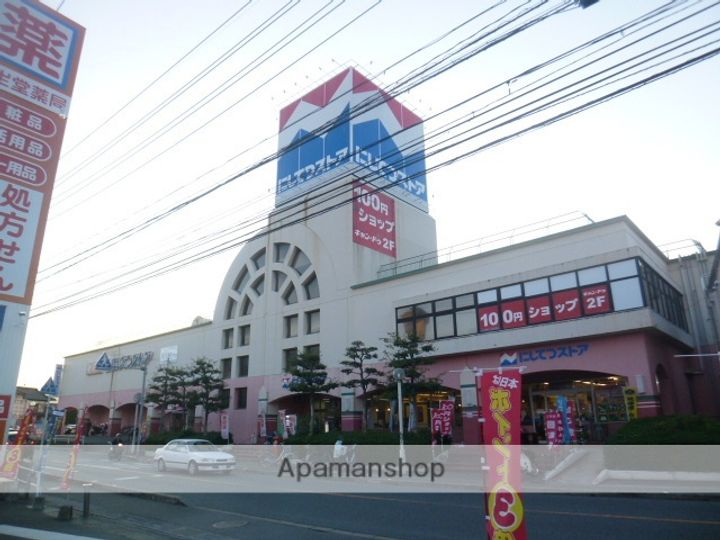 福岡県筑紫野市針摺東5丁目の賃貸アパートの玄関