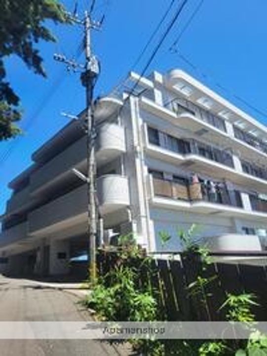ライオンズマンション紅葉山公園501の外観