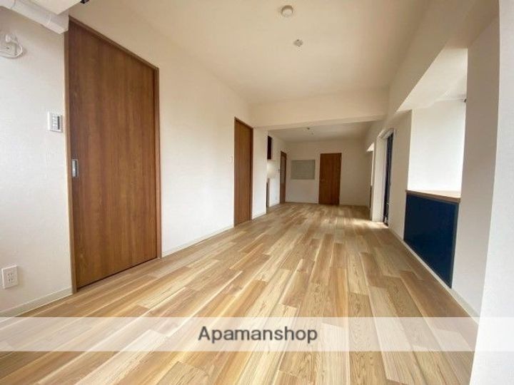 エトワール藤崎401の内装