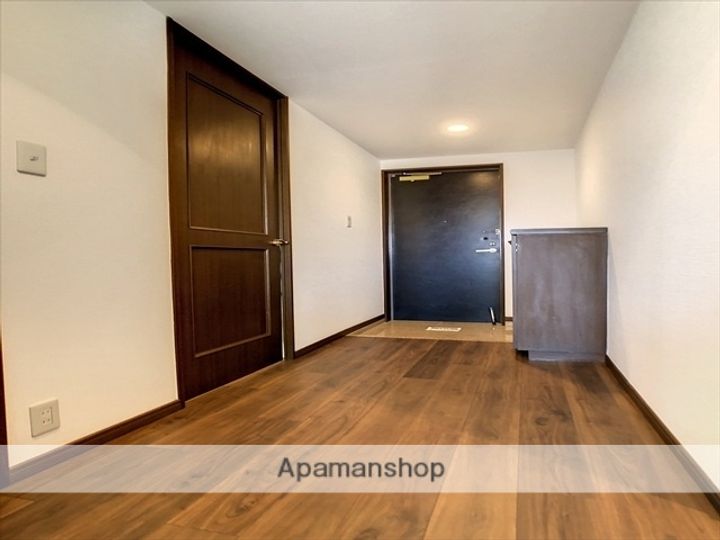 福岡県福岡市早良区百道1丁目の賃貸マンション701の玄関