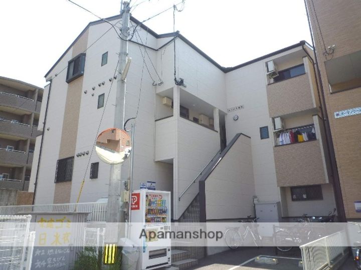 ユリシス姪浜の外観