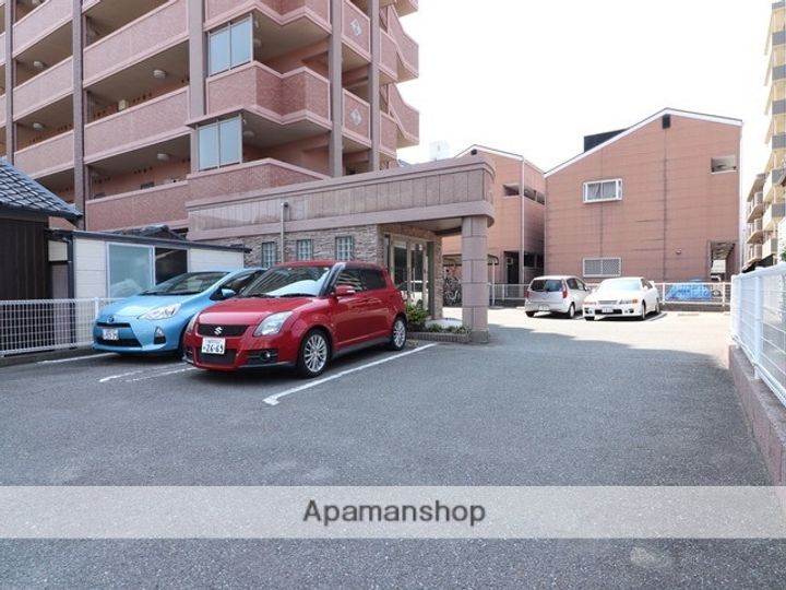 福岡県福岡市西区姪の浜6丁目の賃貸マンション106の外観