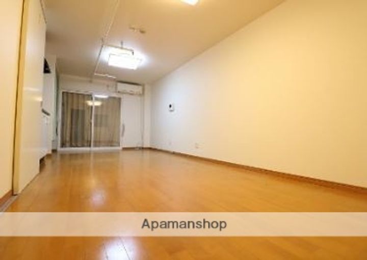 ユーテラス高取305の居間