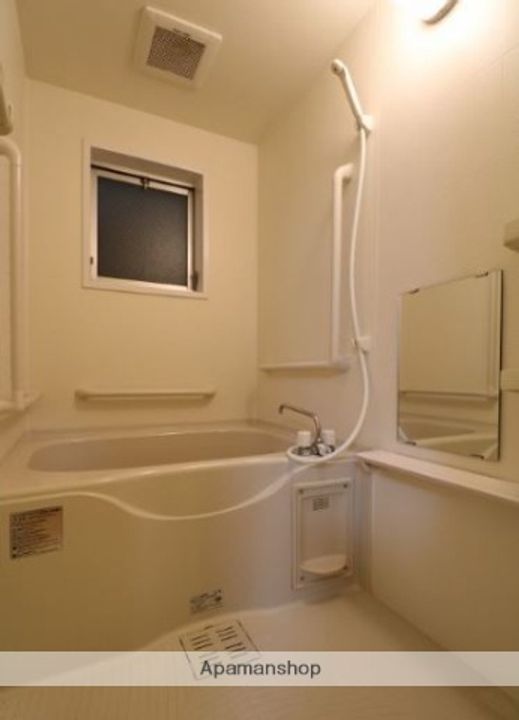 ユーテラス高取305の風呂