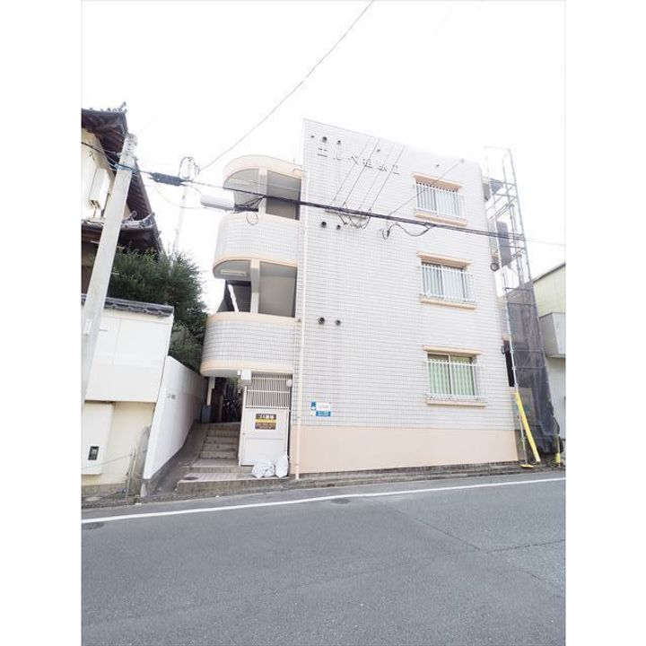 エルベ祖原Ⅱ302の外観