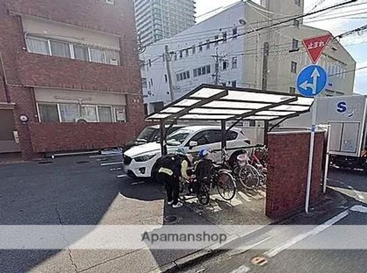 スコーレ西新402の外観